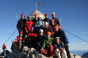 Š tirinajsterica na vrhu