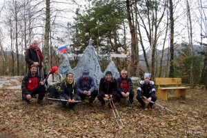 Pri Aljaževem stolpu Bukovskega Triglava